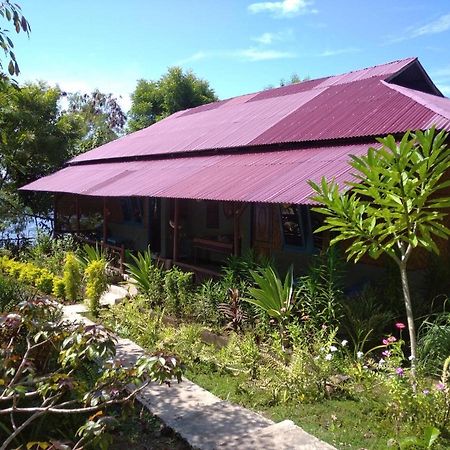 Leko Lembo Guesthouse Keli Екстериор снимка