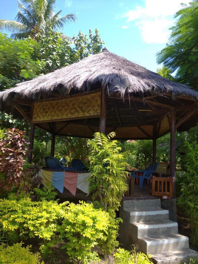 Leko Lembo Guesthouse Keli Екстериор снимка