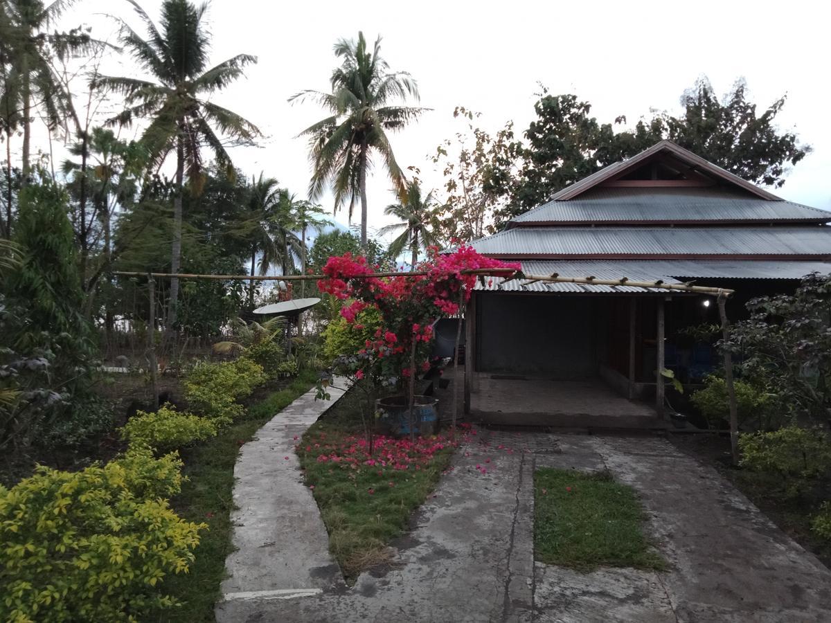 Leko Lembo Guesthouse Keli Екстериор снимка